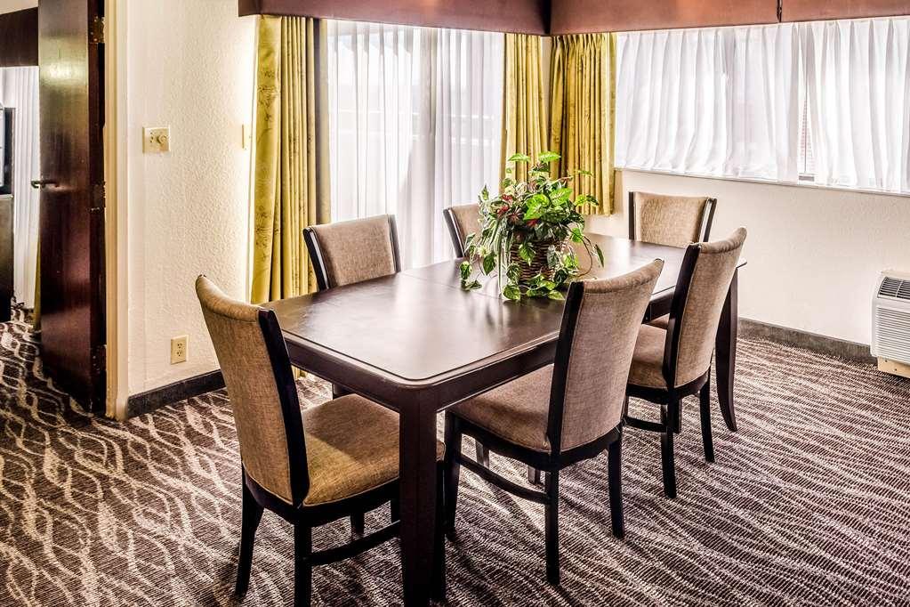 Comfort Inn Downtown Charleston Rum bild